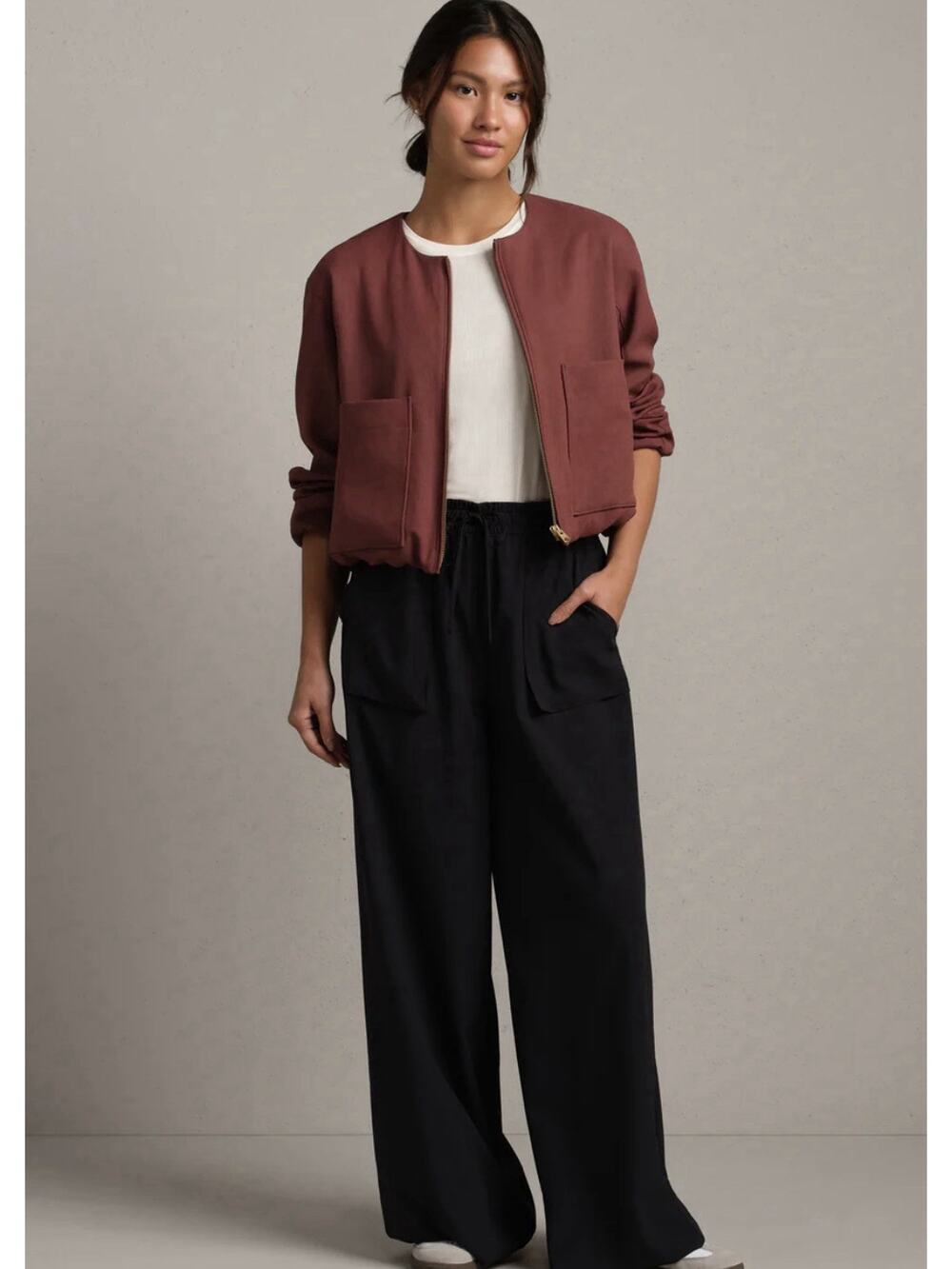 Rhone Women’s Horizon Bomber Jacket XS Cherry Brown New $168 Bubble Hem UPF 50
